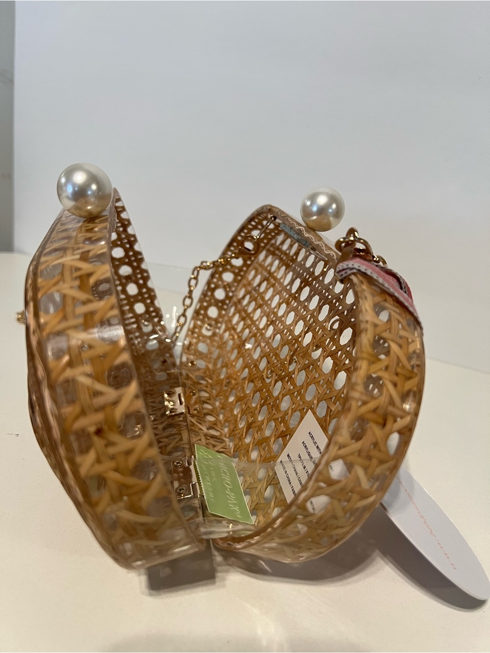BTB Los angeles
Caillou Clutch in Natural - Picture 5 of 11